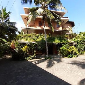 Wild Palms On Sea Hotel Kazhakuttam Exterior photo