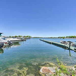 Home With Patio, 2 Blocks To St Lawrence River Clayton Exterior photo