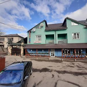 Laguna Hotel Sniatyn Exterior photo